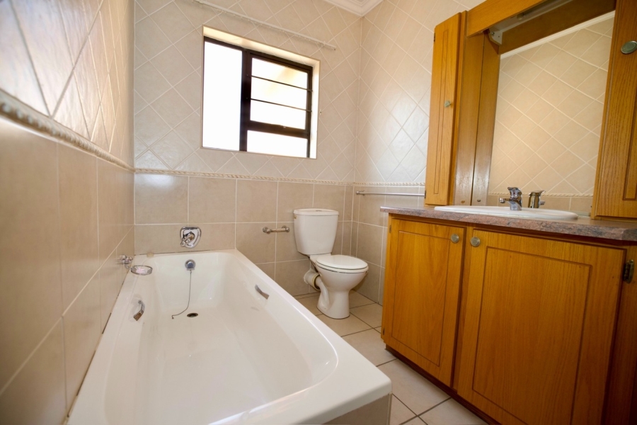3 Bedroom Property for Sale in Irene Park North West
